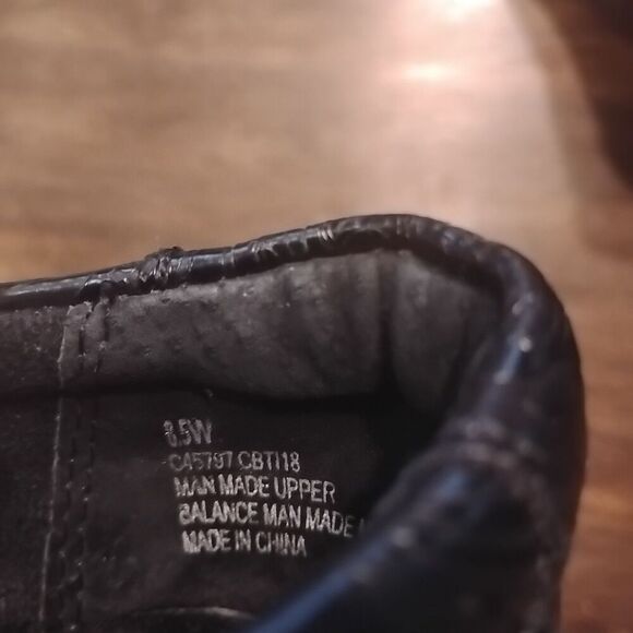 BOC BORN CONCEPT CLOGS EMBOSSED PAISLEY LEATHER SHOES - Picture 6 of 10